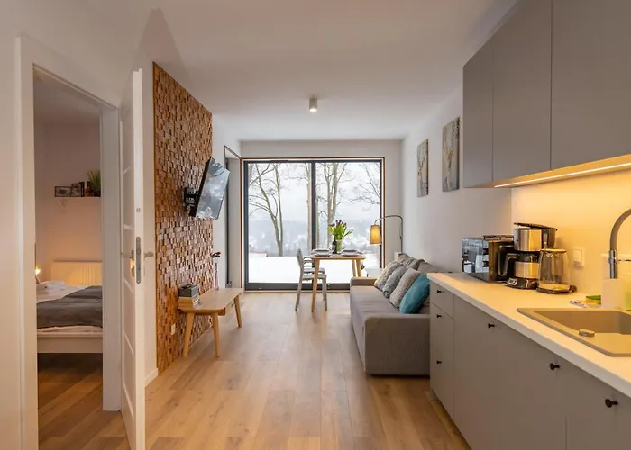 Karkonosky - Izery 스클라르스카포렘바